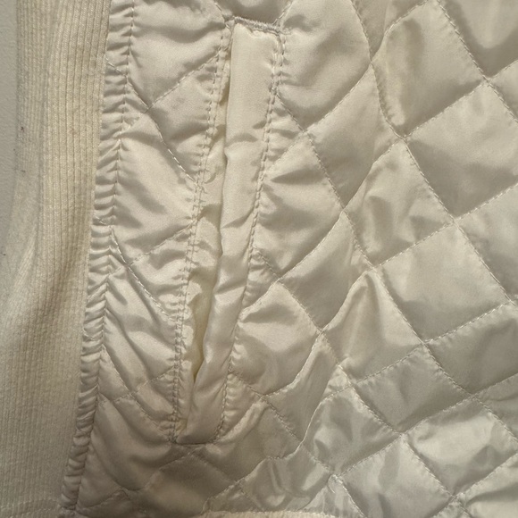 Kim Rogers Quilted Ivory Vest - Picture 3 of 5